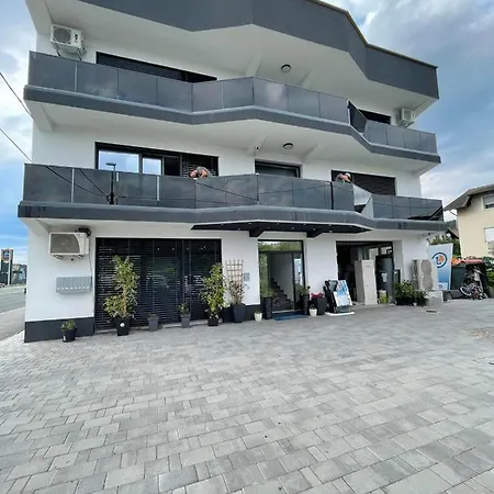 아파트 Muric Apartman 7